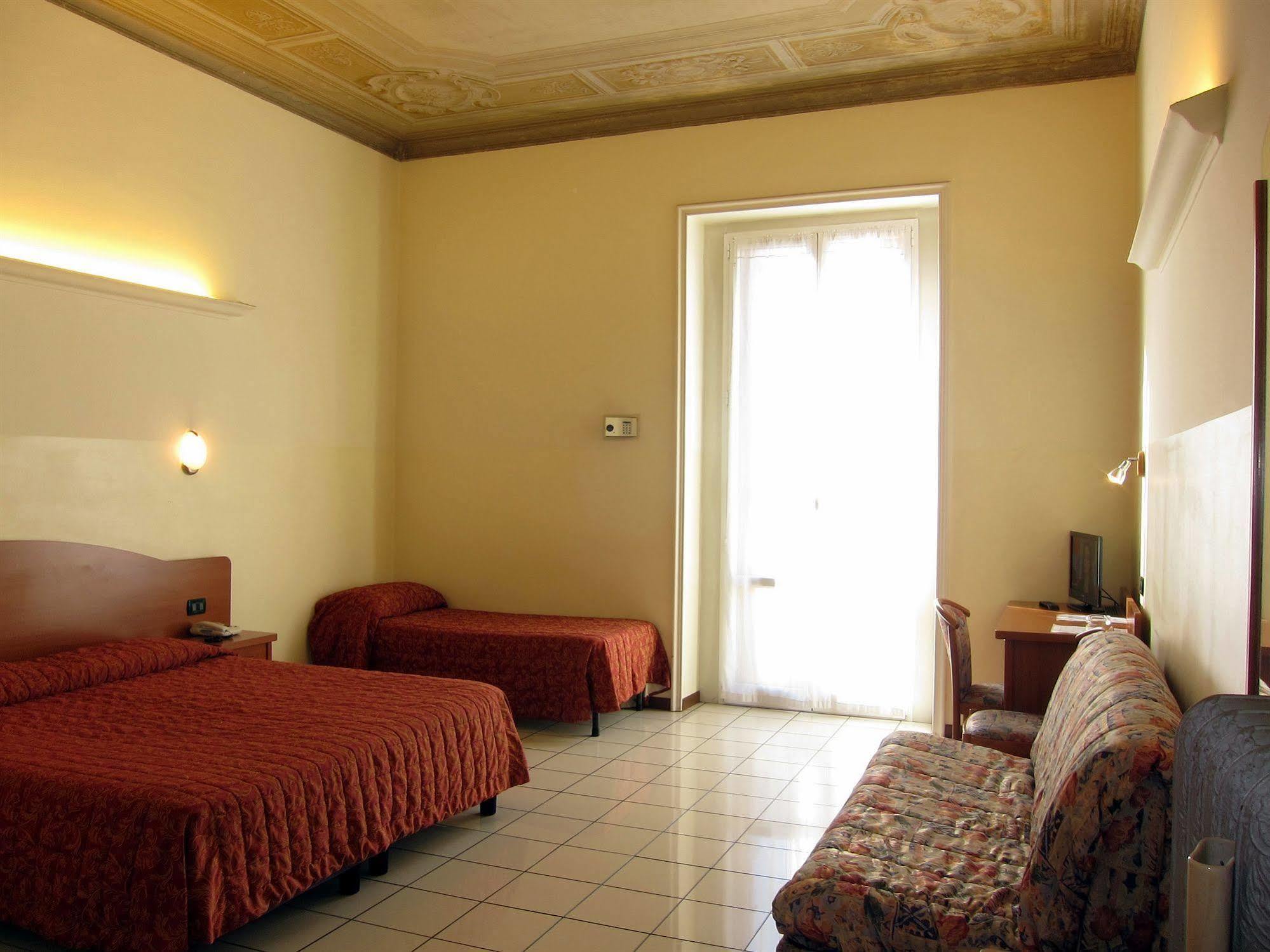 Soana City Rooms Génova Exterior foto